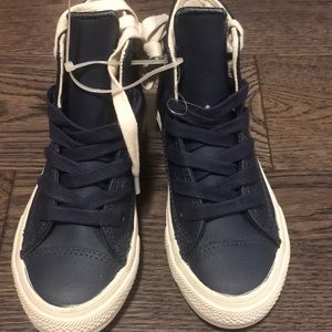 Converse All Start boy shoe